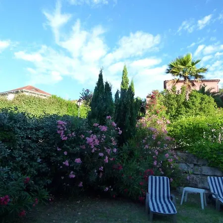 Holiday home Maison Conviviale Avec Vue Sur La Montagne A *